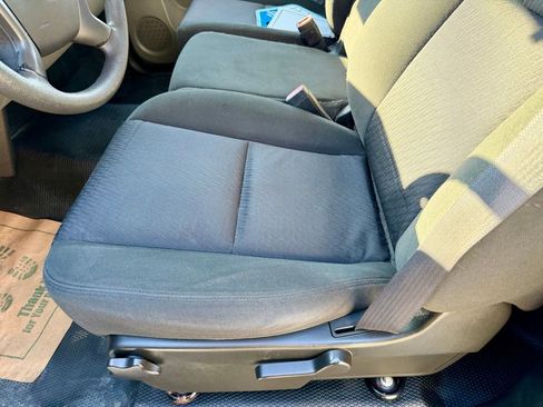 Used 2011 GMC Sierra 1500 W/T image 22