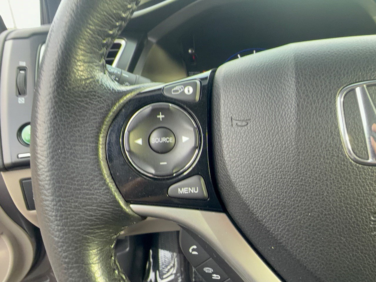 Used 2013 Honda Civic EX-L image 18