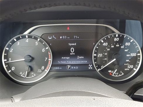 Certified 2024 Nissan Titan SV w/ SV Convenience Package image 11