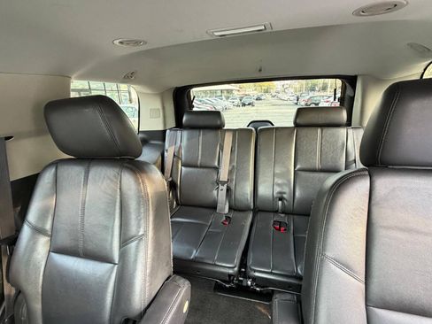Used 2014 Chevrolet Tahoe LT AWD/4WD image 10