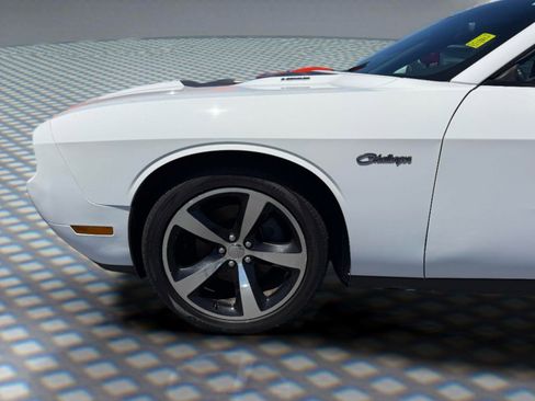Used 2014 Dodge Challenger R/T w/ Quick Order Package 28M RWD image 11