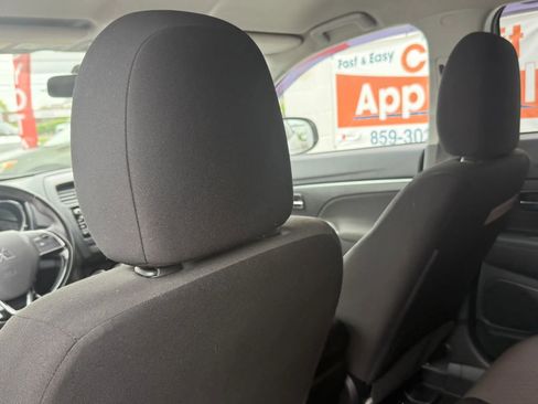 Used 2018 Mitsubishi Outlander Sport ES image 17