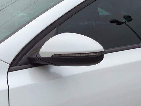 Certified 2024 Kia Forte LXS w/ LXS Technology Package FWD image 12