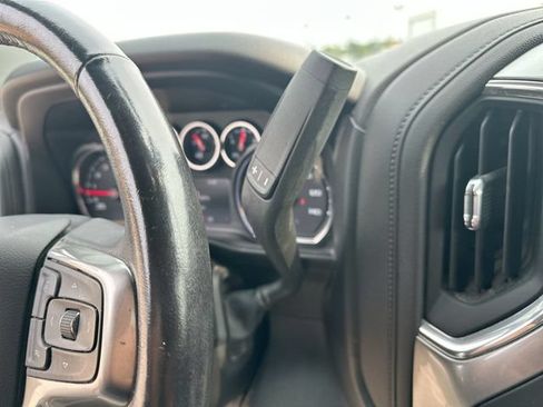 Used 2022 Chevrolet Silverado 2500 LT w/ Convenience Package AWD/4WD image 18