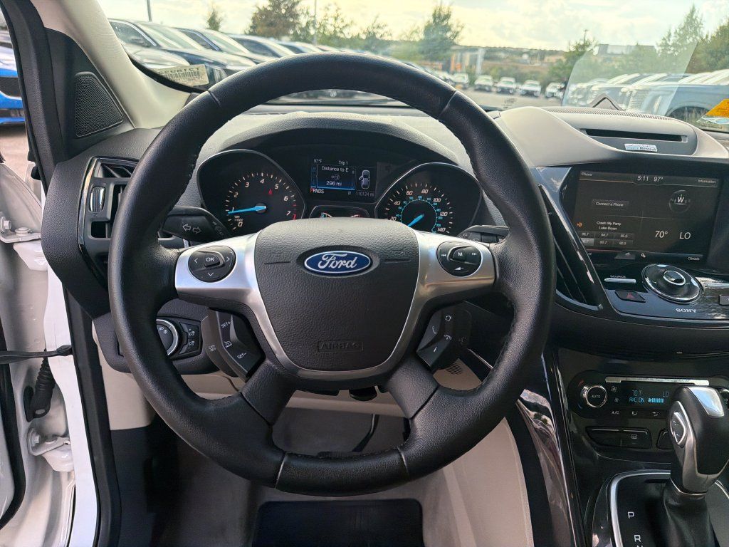 Used 2014 Ford Escape Titanium FWD image 18