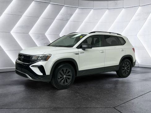 Used 2023 Volkswagen Taos S image 3