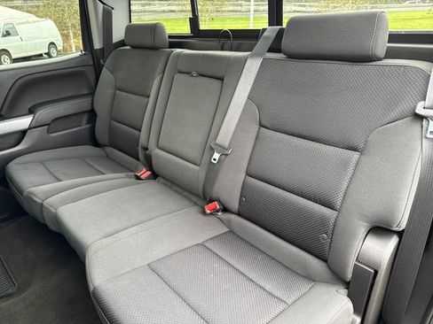 Used 2018 Chevrolet Silverado 1500 LT w/ All Star Edition image 21