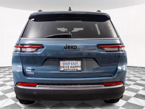 New 2026 Jeep Grand Cherokee L Limited AWD/4WD image 17