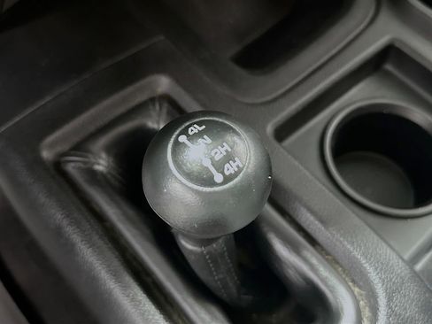 Used 2015 RAM 2500 Tradesman w/ Popular Equipment Group image 27