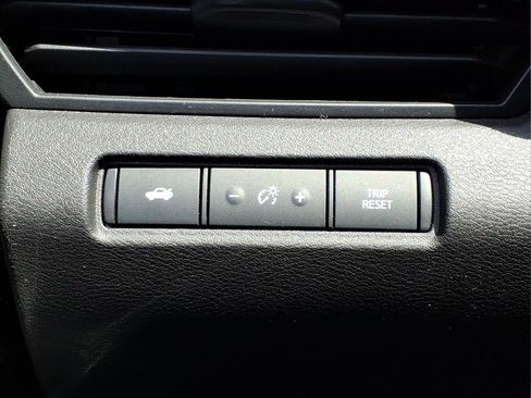 Used 2024 Nissan Altima 2.5 SR image 24