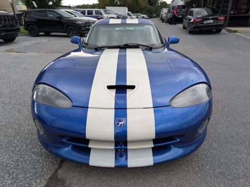 Used 1996 Dodge Viper GTS RWD image 8