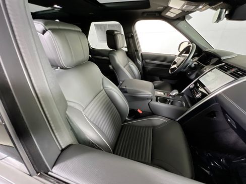 Used 2023 Land Rover Discovery HSE R-Dynamic image 29