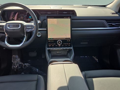 Certified 2026 GMC Terrain Denali AWD/4WD image 12