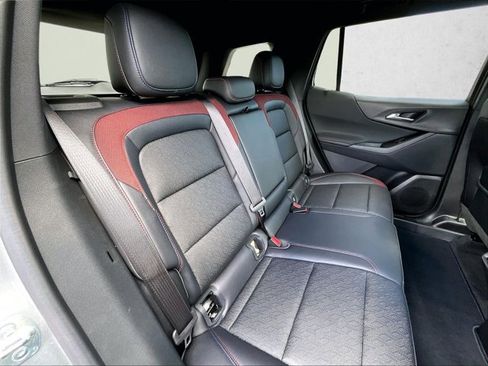 Certified 2026 Chevrolet Equinox RS image 29