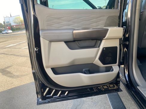 New 2026 Ford F450 Platinum w/ Platinum Plus Package image 24