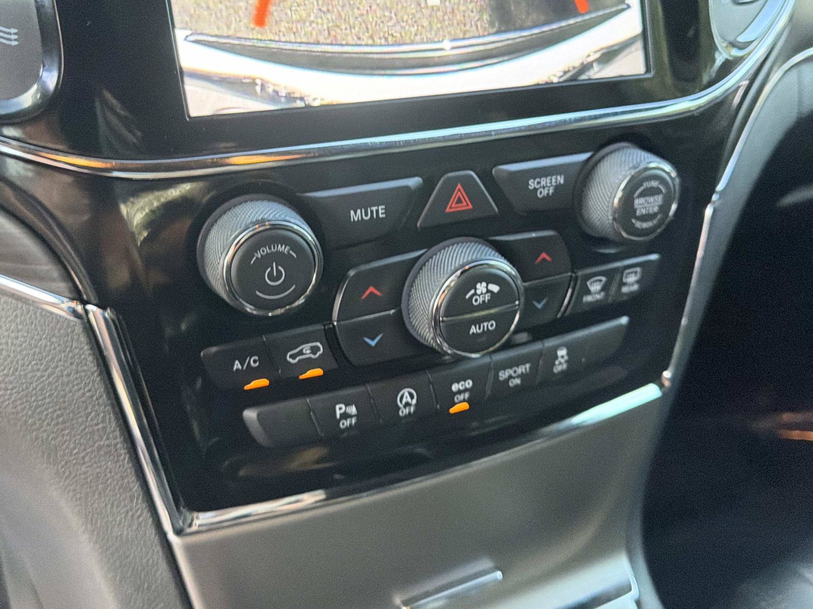 Used 2021 Jeep Grand Cherokee Limited RWD image 22