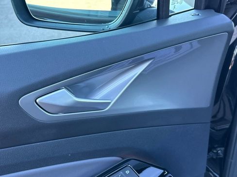 Used 2023 Volkswagen ID.4 Pro S image 54