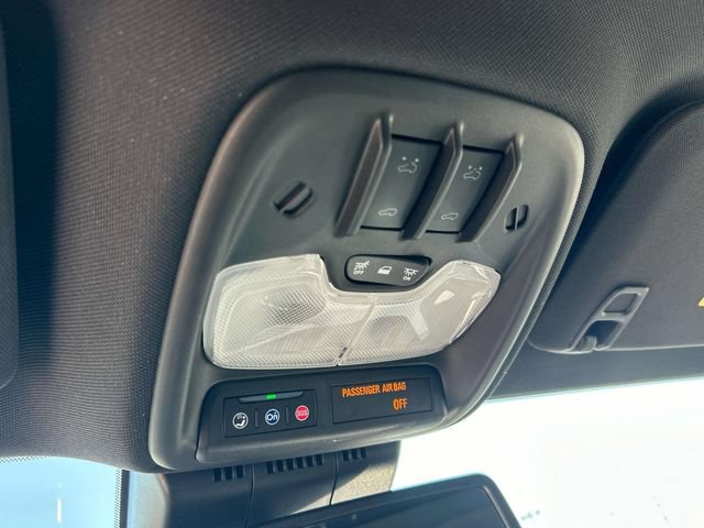 Used 2024 GMC Canyon AT4X AWD/4WD image 40