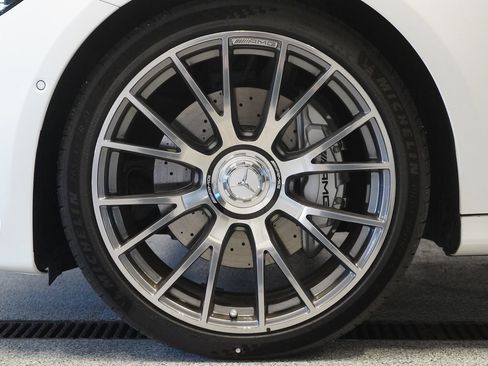 New 2026 Mercedes-Benz E 53 AMG e 4MATIC Wagon image 11