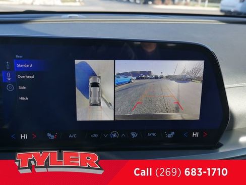New 2026 Chevrolet Traverse LT w/ Driver Confidence Package AWD/4WD image 46