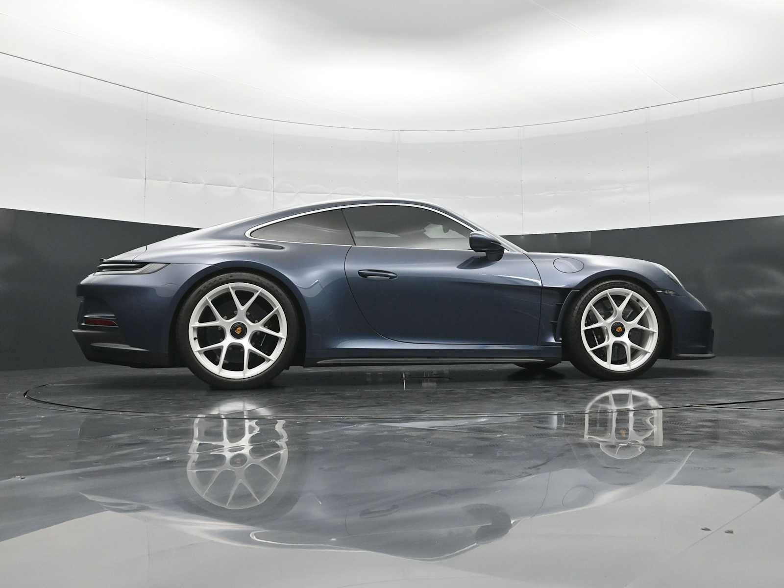 Certified 2024 Porsche 911 GT3 RS RWD image 48