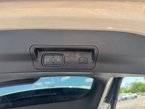 Certified 2023 Ford Explorer XLT w/ Equipment Group 202A RWD image 27