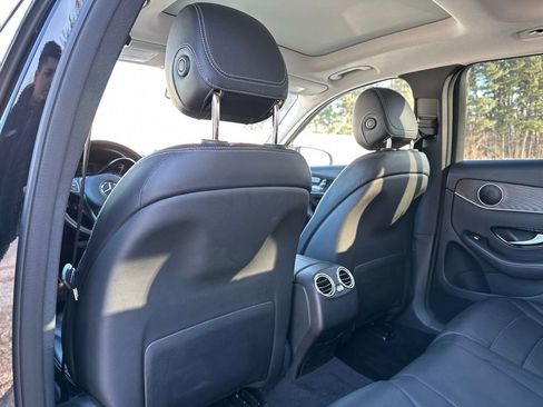 Used 2016 Mercedes-Benz GLC 300 4MATIC image 23