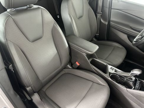 Used 2024 Buick Encore GX Preferred w/ Comfort Package AWD/4WD image 29