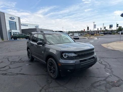 Used 2025 Ford Bronco Sport Big Bend w/ Convenience Package AWD/4WD image 1