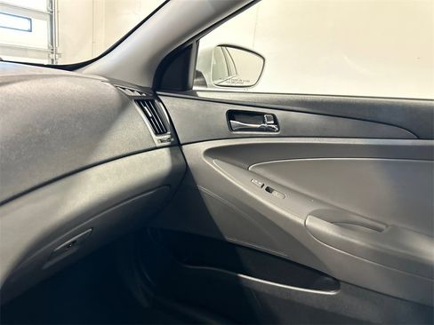 Used 2013 Hyundai Sonata GLS w/ Popular Equipment Pkg image 24
