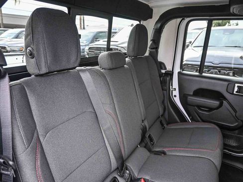 New 2026 Jeep Gladiator Rubicon image 29