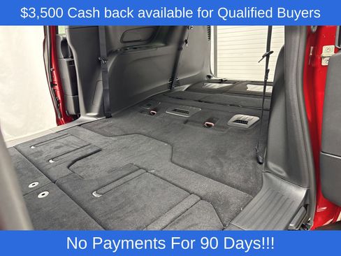 New 2026 Chrysler Pacifica Select w/ S Appearance Package image 43