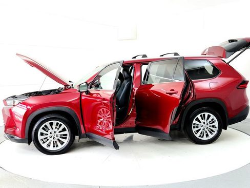 Certified 2025 Toyota Grand Highlander AWD image 10
