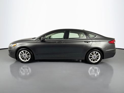 Used 2019 Ford Fusion SE FWD image 8