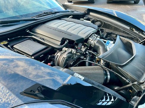 Used 2014 Chevrolet Corvette Stingray Coupe w/ 3LT Preferred Equipment Group image 11