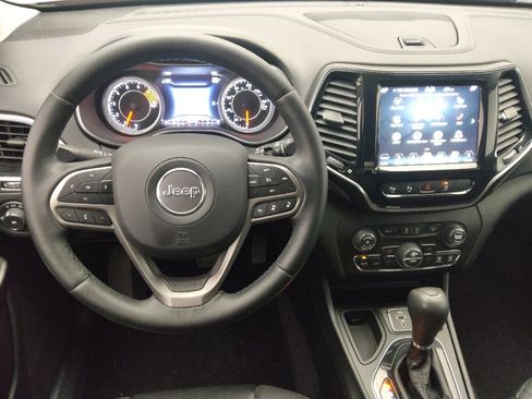 Used 2019 Jeep Cherokee Limited w/ Luxury Group FWD image 22