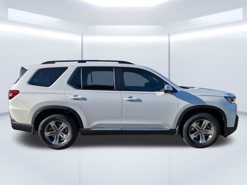 New 2026 Honda Pilot EX-L image 3