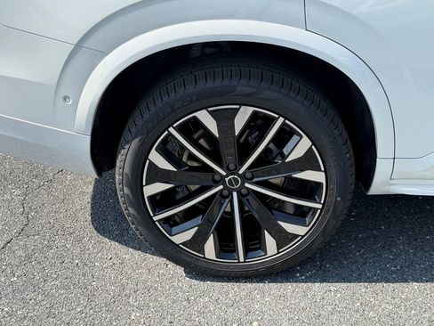 New 2026 Volvo XC90 B6 Ultra w/ Protection Package Premier AWD/4WD image 6