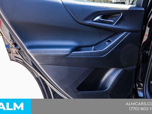 Used 2025 Chevrolet Equinox LT image 38