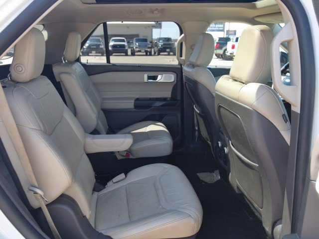 Used 2020 Ford Explorer Platinum AWD/4WD image 38