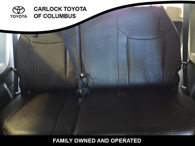 Used 2022 Toyota Sienna Platinum AWD/4WD image 16