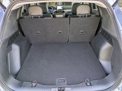 Used 2022 Ford Escape Titanium w/ Titanium Elite Package image 18