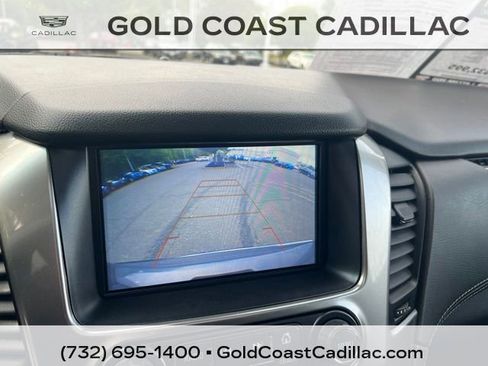 Used 2019 Chevrolet Suburban Premier AWD/4WD image 23