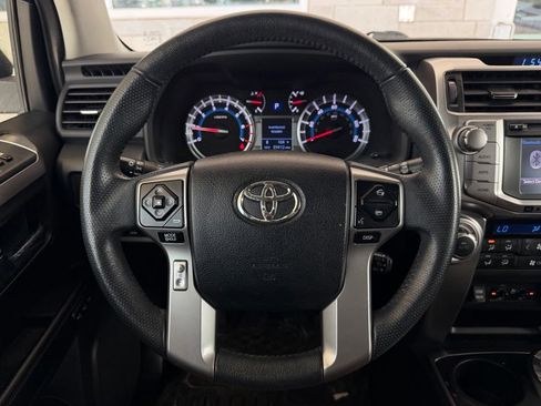 Used 2017 Toyota 4Runner Limited AWD/4WD image 12