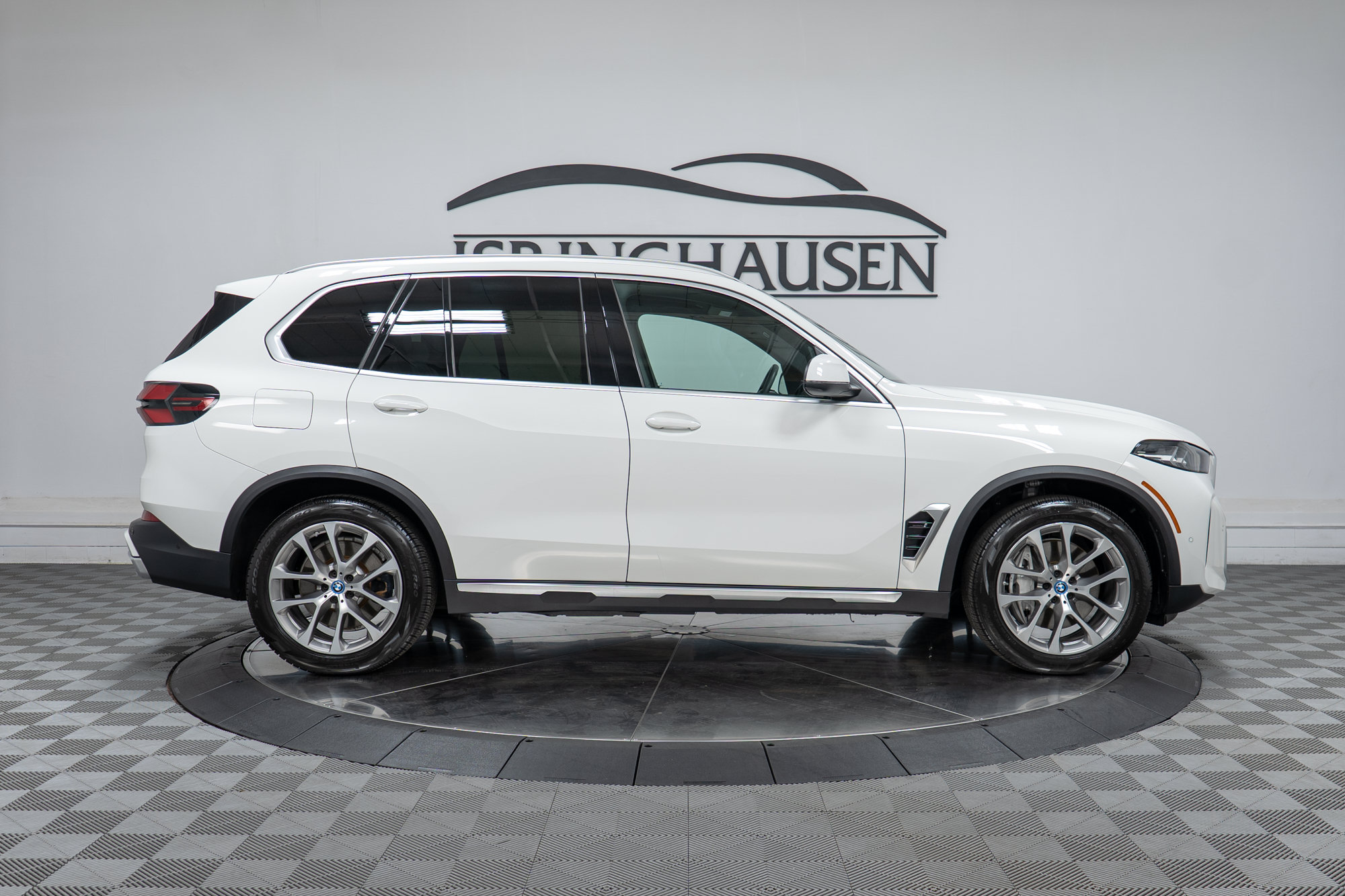 Certified 2024 BMW X5 xDrive50e AWD/4WD image 4