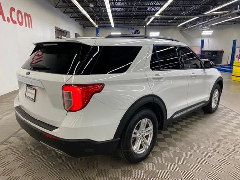 Used 2021 Ford Explorer XLT w/ Equipment Group 202A RWD image 9