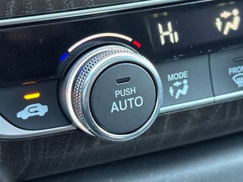 Used 2022 Honda Accord EX-L image 29