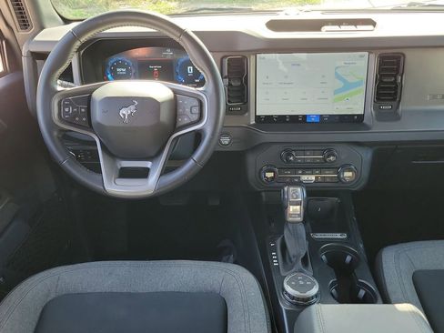 Used 2025 Ford Bronco Big Bend AWD/4WD image 18