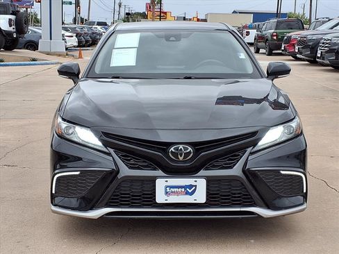 Used 2022 Toyota Camry XSE image 2