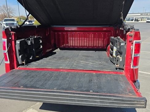 Used 2011 Ford F150 XLT w/ XLT Chrome Pkg image 15